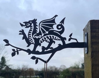 Welsh Dragon Mangime per uccelli Appendiabiti Supporto Gancio Display Ornamento da giardino in metallo