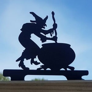 Fence Post Topper, Garden Ornament- *WITCH CAULDRON*