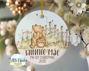 パーソナライズされたクラシックなプーさんの初めてのクリスマス