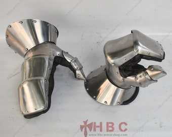 Milanese style Plate Mitten/Gauntlets SCA | Medieval Combat | Reenactment | Milan Gauntlet | Milan mitten&#39;s Medieval | Milanese Armour