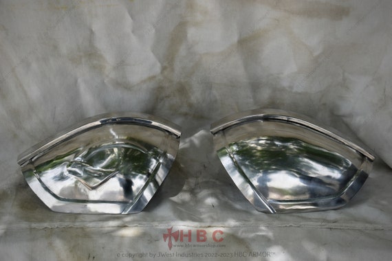 HBC Armor™Beskar 鍛造マンダロリアン肩当て 金属で巧みに鍛造