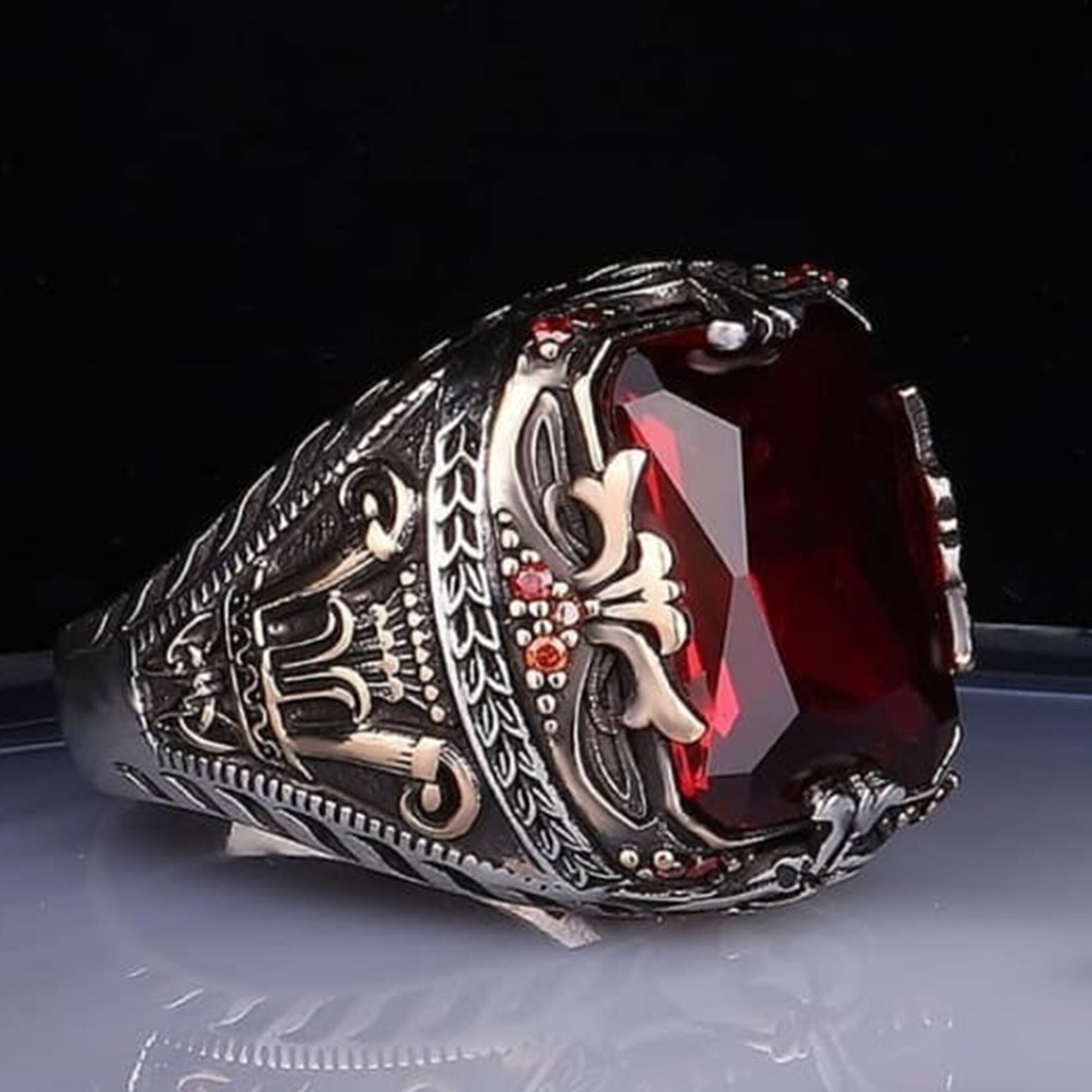 Amazon.com: Cable Chain Design 925 Sterling Silver Garnet Stone Men's Ring,  Handmade Silver Ring for Men, Red Garnet Stone Ring, Man Silver Garnet  Stone Ring : Handmade Products