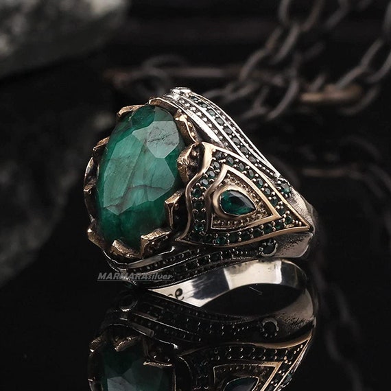 Turkish emerald ring deals