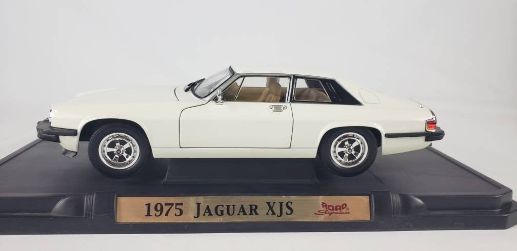 Autoart jaguar xjs new arrivals