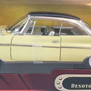 1961 DeSoto Adventurer Diecast 1:18