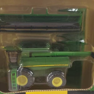 John Deere 9860 Combine Diecast 1:64