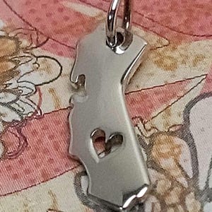 Sterling Silver California State Charm with Heart, Jewelry Supplies, A1303