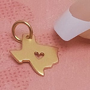 Gold Plate Lone Star Charm mit Herz, Texas Charm Anhänger, Schmuckzubehör, GA1304