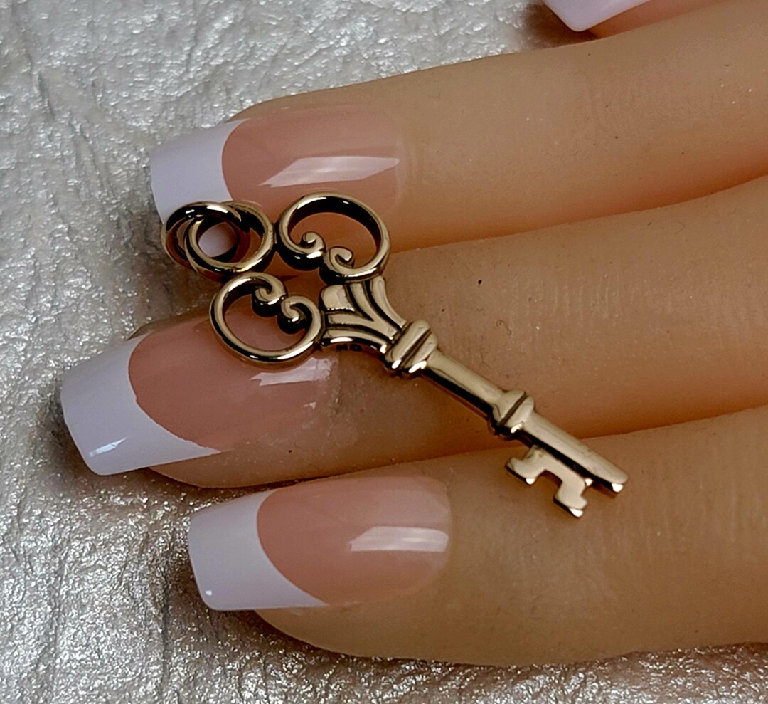 Textured Key Pendant Apartment Decor