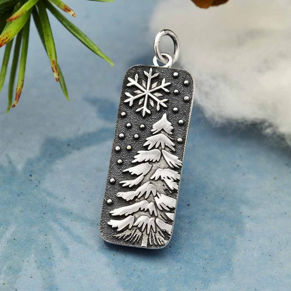 Pendentif arbre enneigé et flocon de neige en argent sterling, A4249