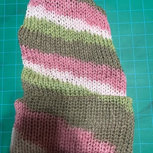 Pink Camo Style Benie
