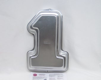 Wilton # 1 Cake Pan # 2105-1194, Number One Shaped Metal Mold