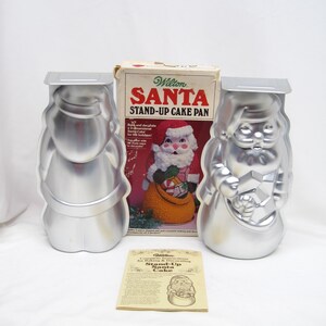 Wilton Santa Claus Sleigh Christmas Cake Pan Vintage 1984