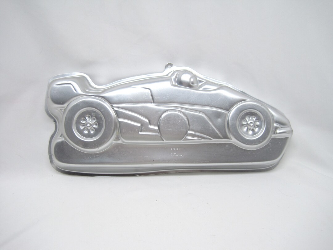 Wilton Super Race Car Cake Pan 21056508, Sports Car Shaped Metal Mold