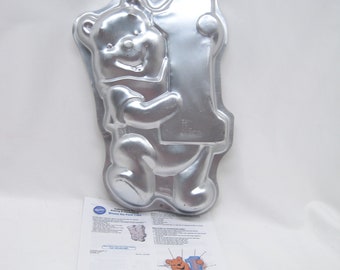 Wilton Winnie the Pooh #1 First Birthday Cake Pan # 2105-3003, Pooh Bear Shaped Metal Mold