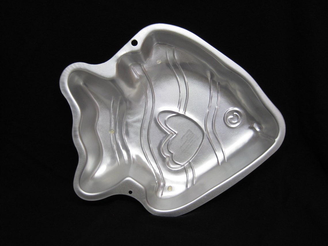Wilton Tropical Fish Cake Pan 21051014 Finding Nemo Etsy