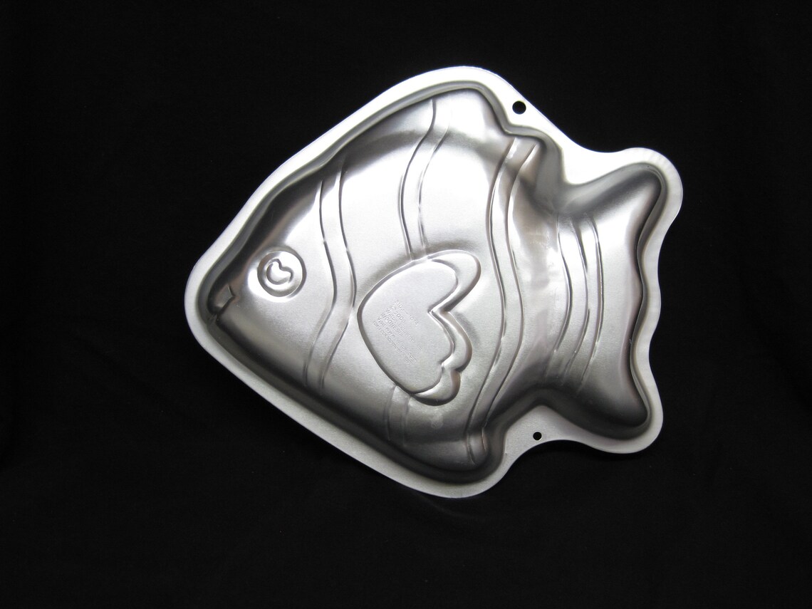 Wilton Tropical Fish Cake Pan 21051014 Finding Nemo Etsy