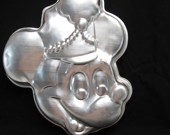 Wilton Mickey Mouse Band Leader Cake Pan #515-302, Cartoon Character Shaped Metal Mold