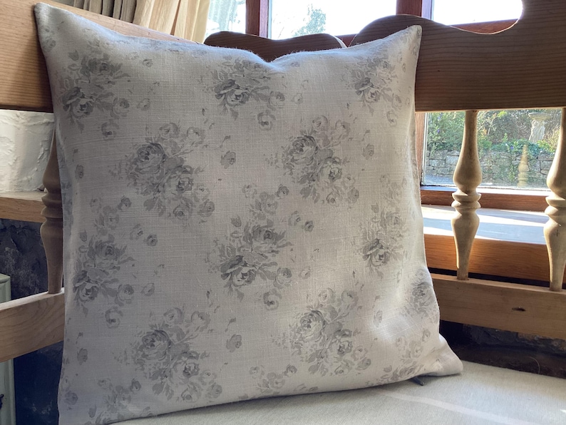 TheCushionTreasury Millie Cushion Cover - Thumbnail 2