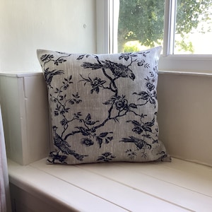 Les Oiseaux in French Textiles linen