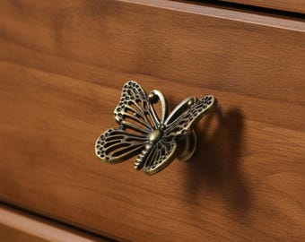 Butterfly Design Vintage Zinc Alloy Furniture Handles For Cabinets Drawers