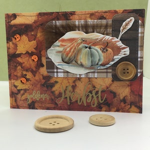 Grußkarte im Herbstdesign mit Knopf