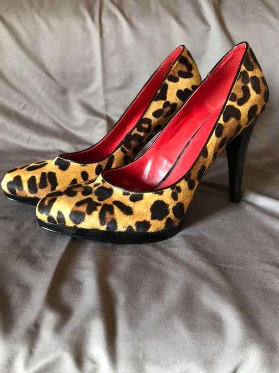 nine west animal print heels