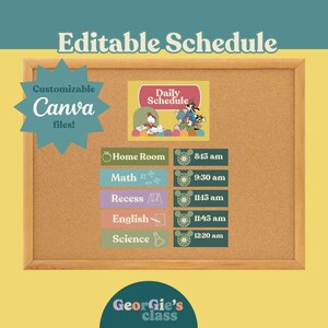 K&ouml;nnte beinhalten: Eine Pinnwand mit Holzrahmen zeigt einen Tagesplan. Der Plan umfasst F&auml;cher wie Home Room, Mathe und Naturwissenschaften mit entsprechenden Zeiten. Die Worte "Editable Schedule" und "Customizable Canva files!" stehen oben. Unten steht der Text "Georgie's class".