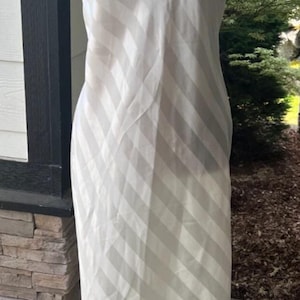 Vintage Victoria’s Secret Gold Label White Slip Nightgown M