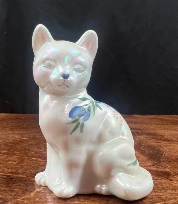☆フェントン 猫 ネコ 青 水色 虹色 IRIDESCENT OPALESCENT