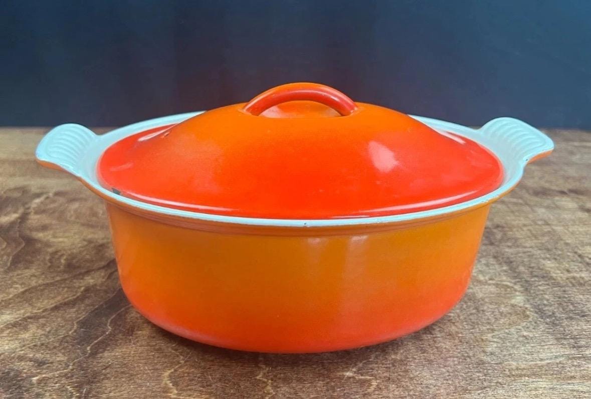 Le Creuset オーバル型 エナメル加工 ヴィンテージ 【公式通販】