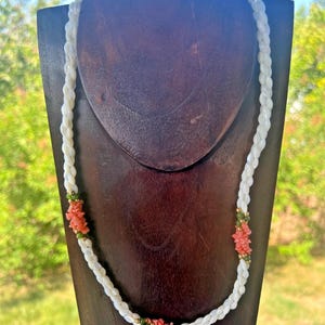 Vintage MOP Shell Necklace Mother of Pearl Coral Twisted Triple Strand