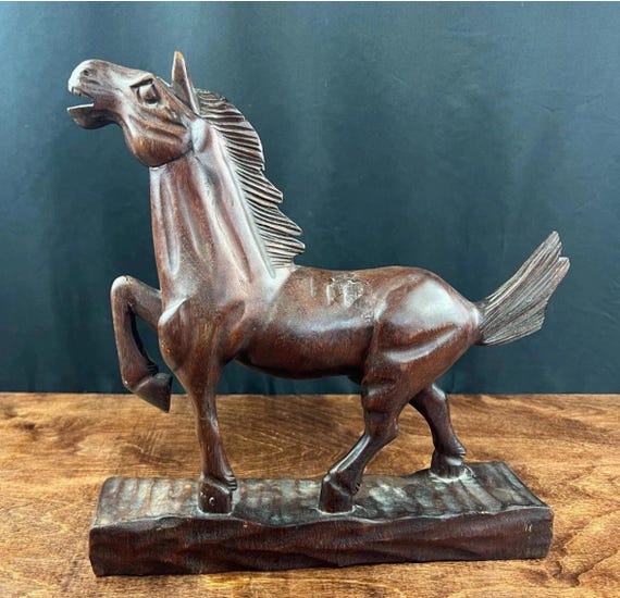 ヴィンテージ MCM 手彫り木製駈歩馬 - Etsy 日本