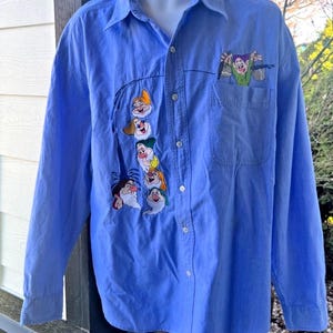 Vintage 90s The Disney Store Snow White Dwares Embroidered Button Up Shirt XL