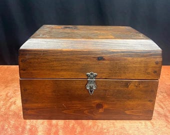 Vintage Hand Carved Wood Padded Trinket Chest Jewelry Box w Lion Door knocker
