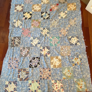 Vintage 1950s Hand Pieced Patchwork Blue Floral Quilt Topper 68"x86" Feedsack