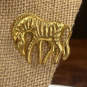 Zebra Animal Figural Brooch Pin Gold Tone Metal Shiny African Safari Vintage