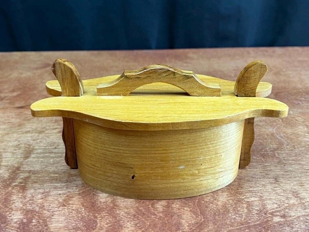 Vintage Scandinavian Bentwood Tine Box 7