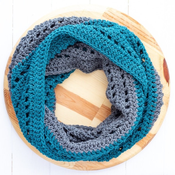 Easy Crochet Infinity Scarf Pattern (Printable PDF) | Beginner Color-Blocked Scarf PDF