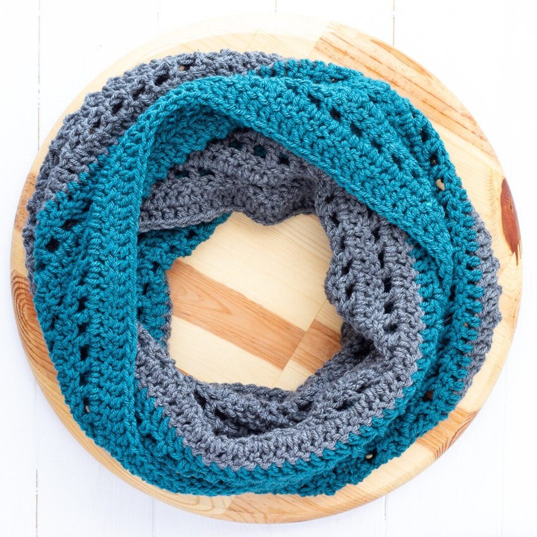 Easy Crochet Infinity Scarf Pattern (printable PDF) | Beginner Color ...