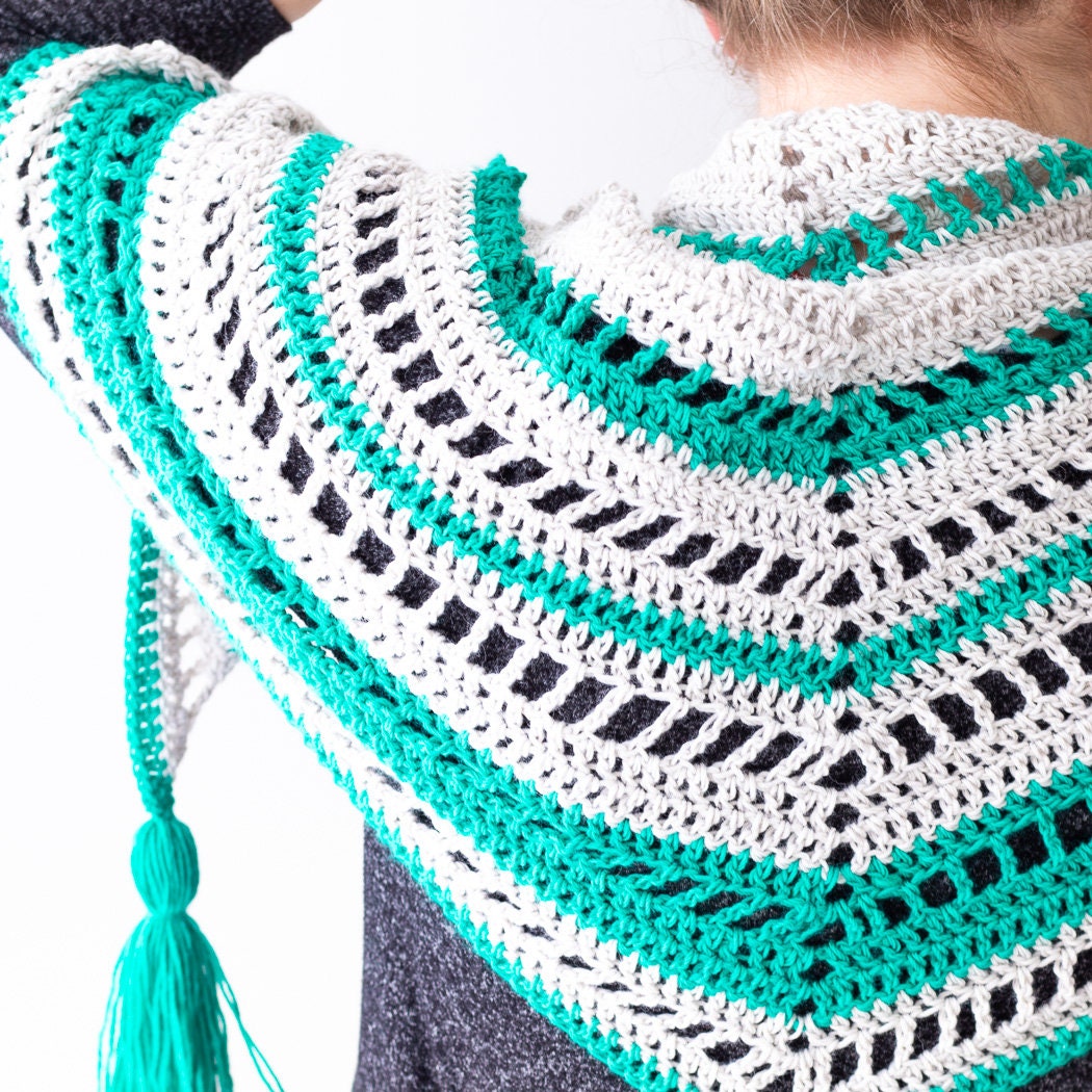 CROCHET PATTERN Striped Triangle Scarf (printable PDF) | Easy Shawl ...