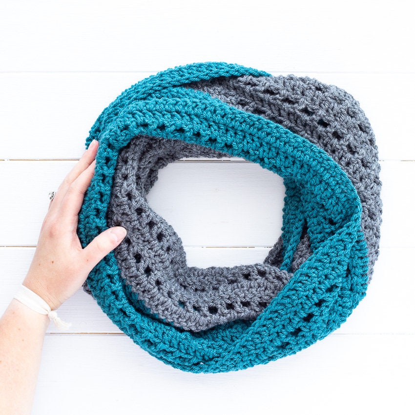 Easy Crochet Infinity Scarf Pattern (printable PDF) | Beginner Color ...