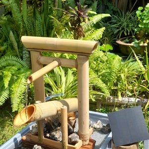 Solar Bamboo Fountain: Torii Gate Shishi Odoshi, Japanese Style