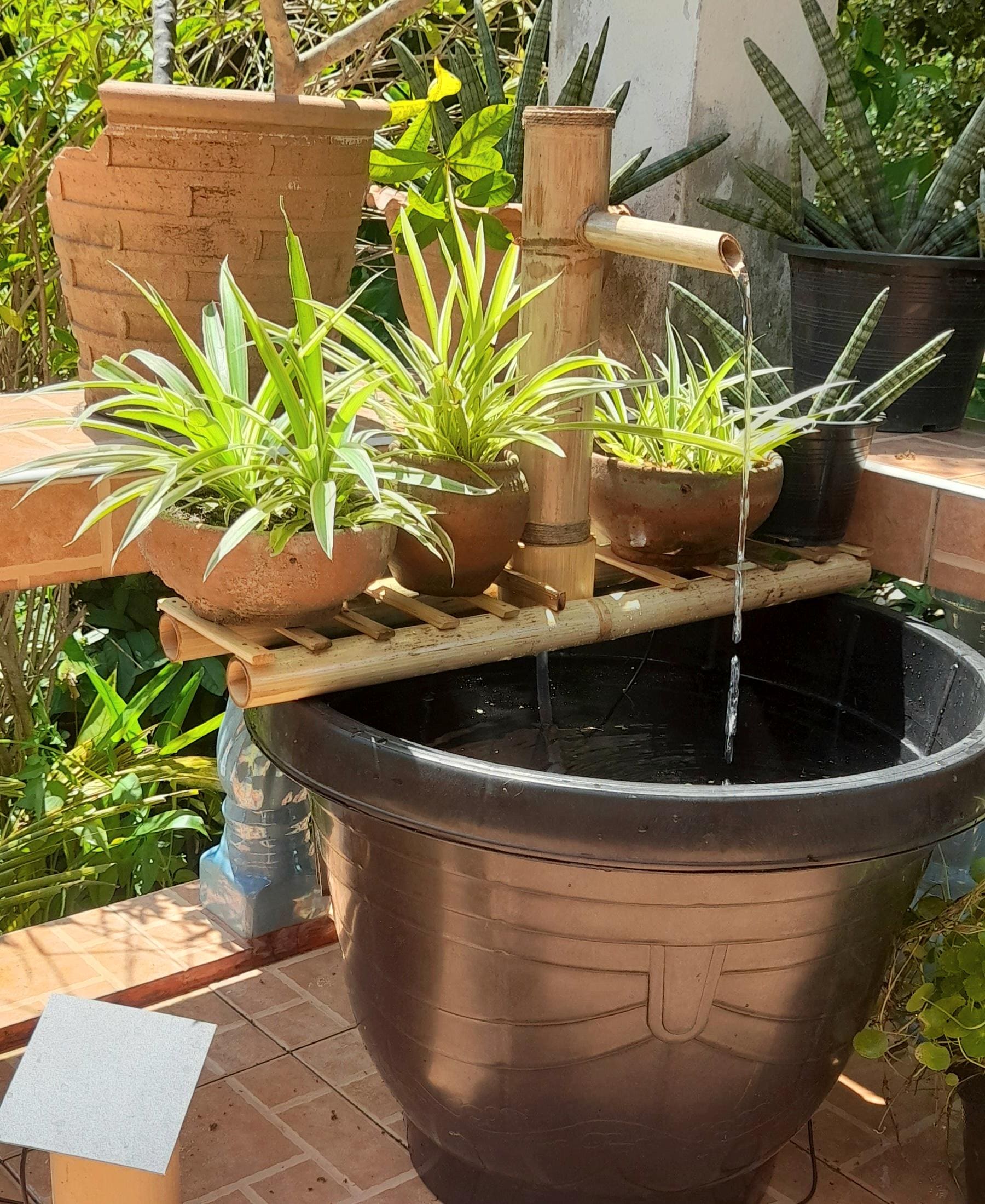 Japanese solar water fountain - Etsy sterreich