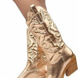 Cowboy Boots für Damen | Snip Toe, Slip On | Größen 6,5 - Gold Bild 5
