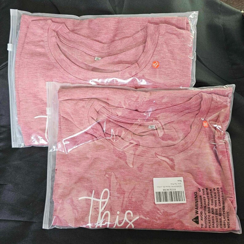 Esta camiseta de mamá reza, camiseta estampada con letras de mamá ...