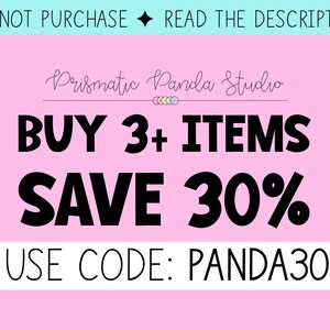 Puede incluir: Fondo rosa con texto negro que dice "COMPRAR 3+ ARTÍCULOS AHORRA 30% USAR CÓDIGO: PANDA30". El texto está en negrita, en una fuente divertida. El texto está centrado en la imagen.