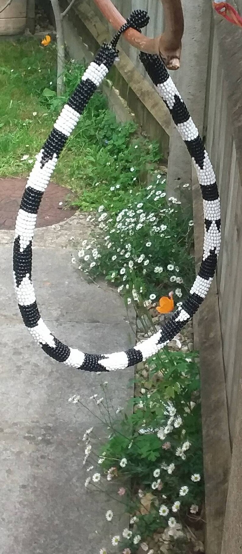 Intricate Ethnic Style Design,Vintage 1980s,Barely Worn,Pristine,Smart Boho Look Handmade Crochet Bead Black/&White Necklace,Collar Style