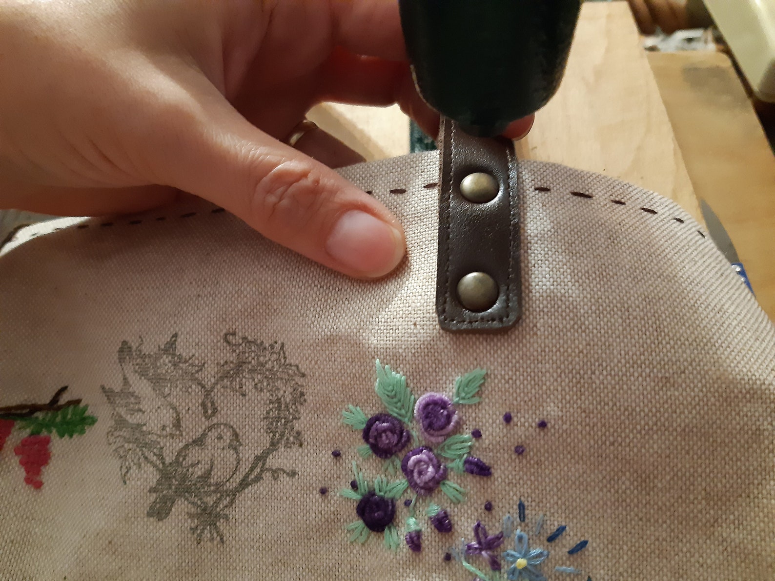Embossed Pattern Shoulder Bag main image 0