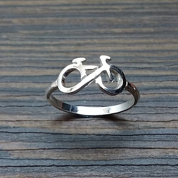 Bicycle Infinity Ring - Bicycle Jewellery - Bicycle Lover Fans - 925 Silver